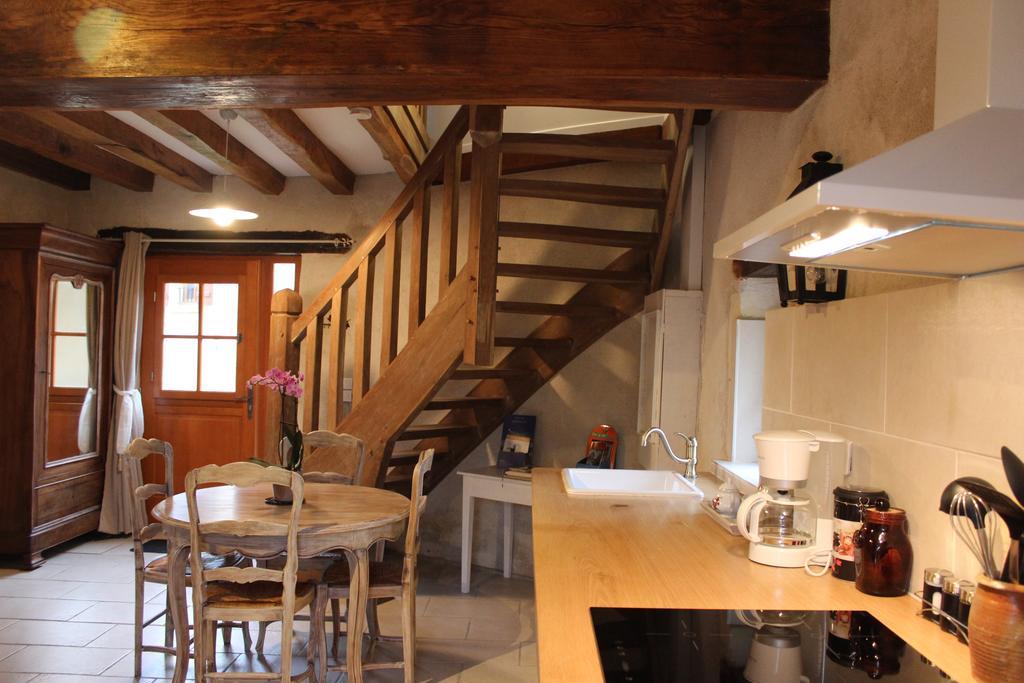 Gîte à l'ombre des chênes Châteauvieux Camera foto