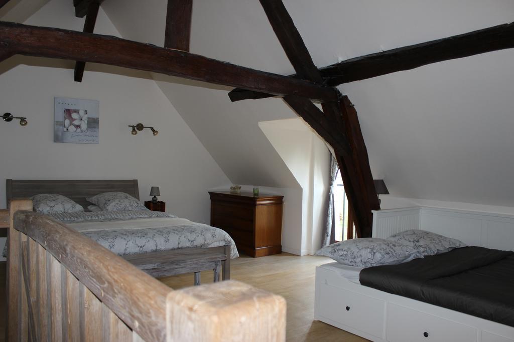 Gîte à l'ombre des chênes Châteauvieux Camera foto